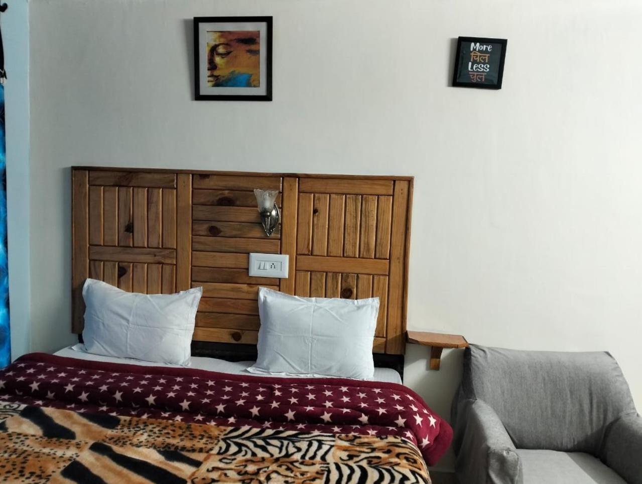 Aman Inn Νταραμσάλα Εξωτερικό φωτογραφία