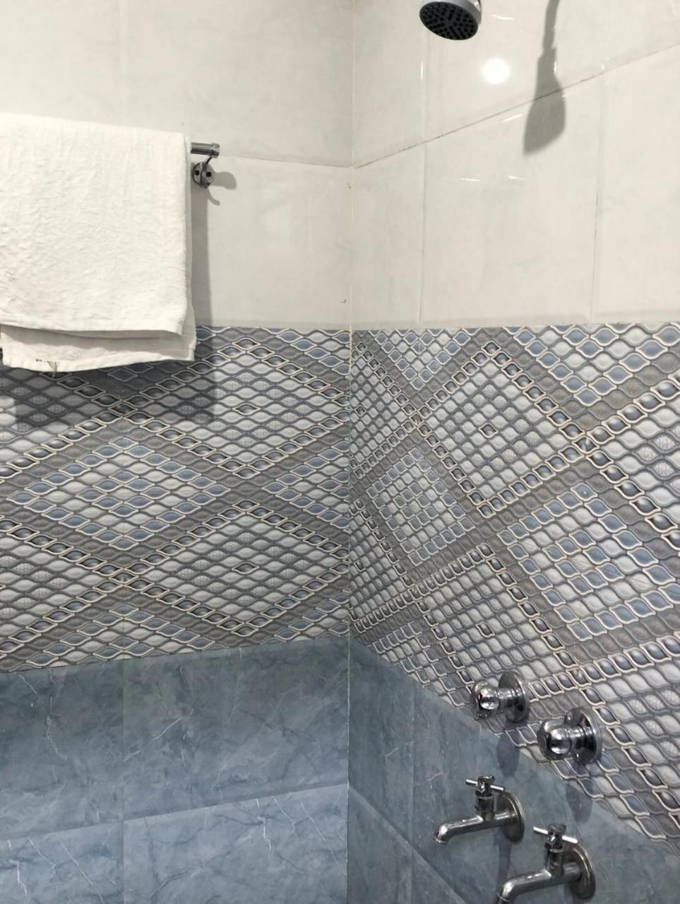 Aman Inn Νταραμσάλα Εξωτερικό φωτογραφία
