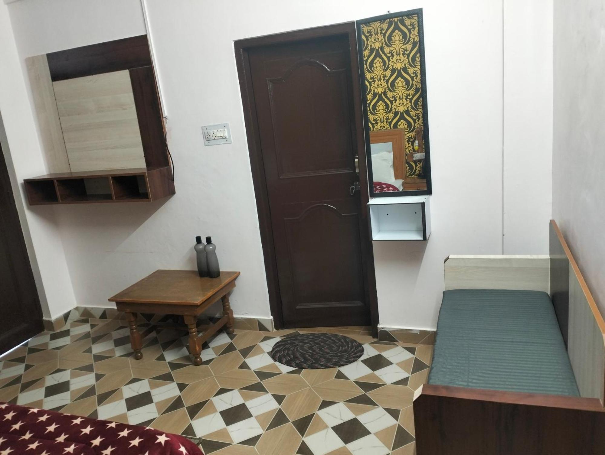 Aman Inn Νταραμσάλα Εξωτερικό φωτογραφία